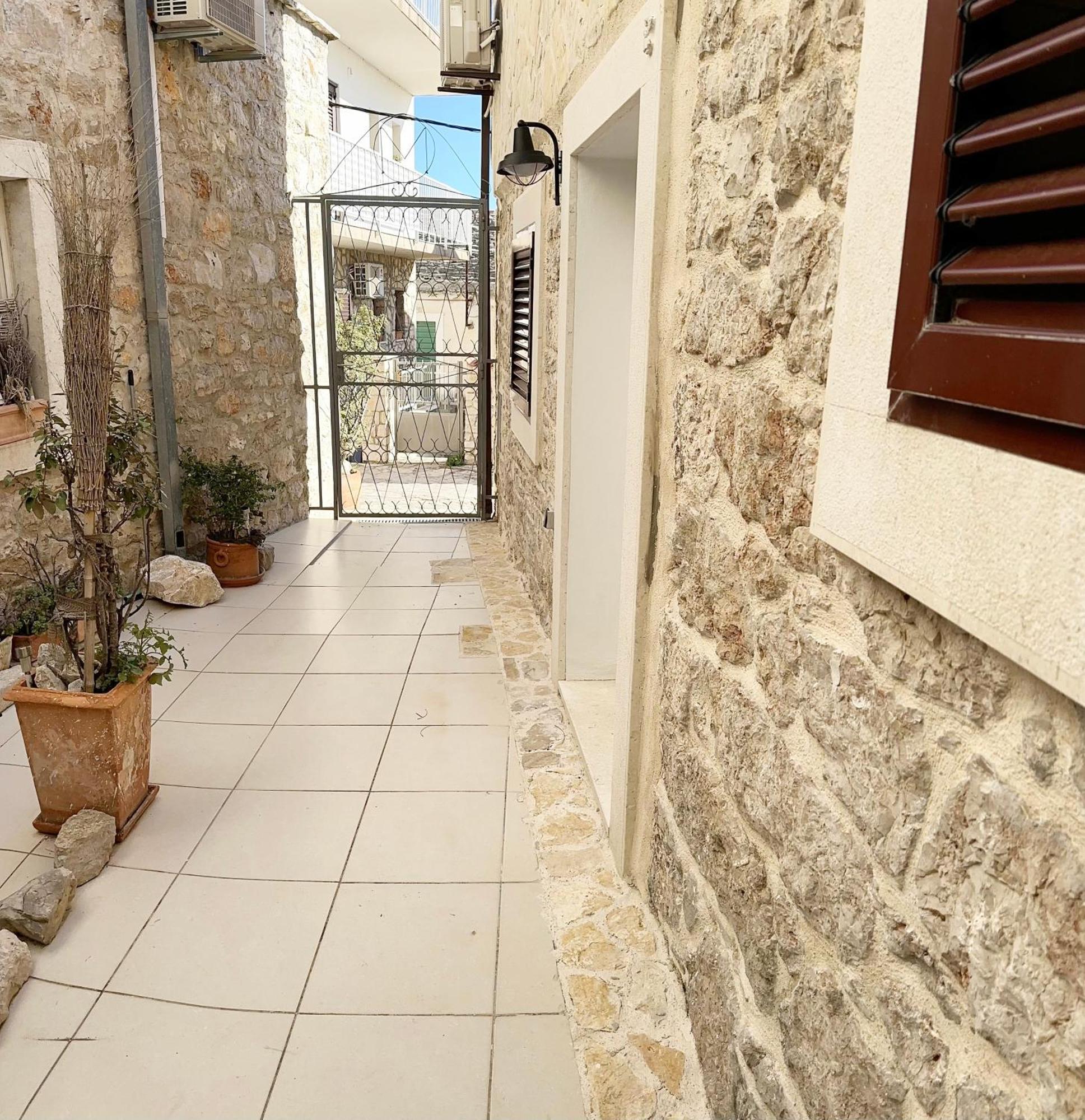 فيلا Secret House Andrea Primošten المظهر الخارجي الصورة